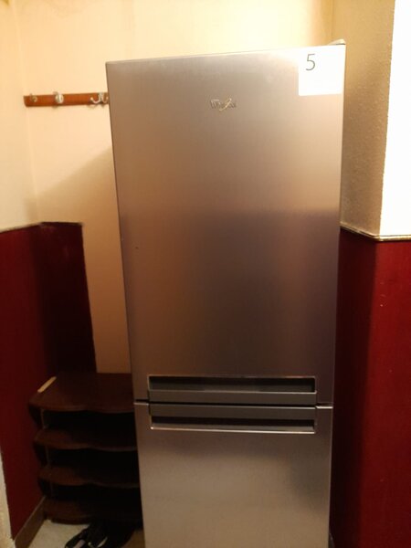 1 Decembrie la 5 minute de metrou